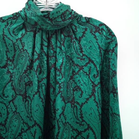 Vintage AK Collectible Made in Korea Green Shiny Paisley Halloween Blouse 12 - Picture 3 of 9